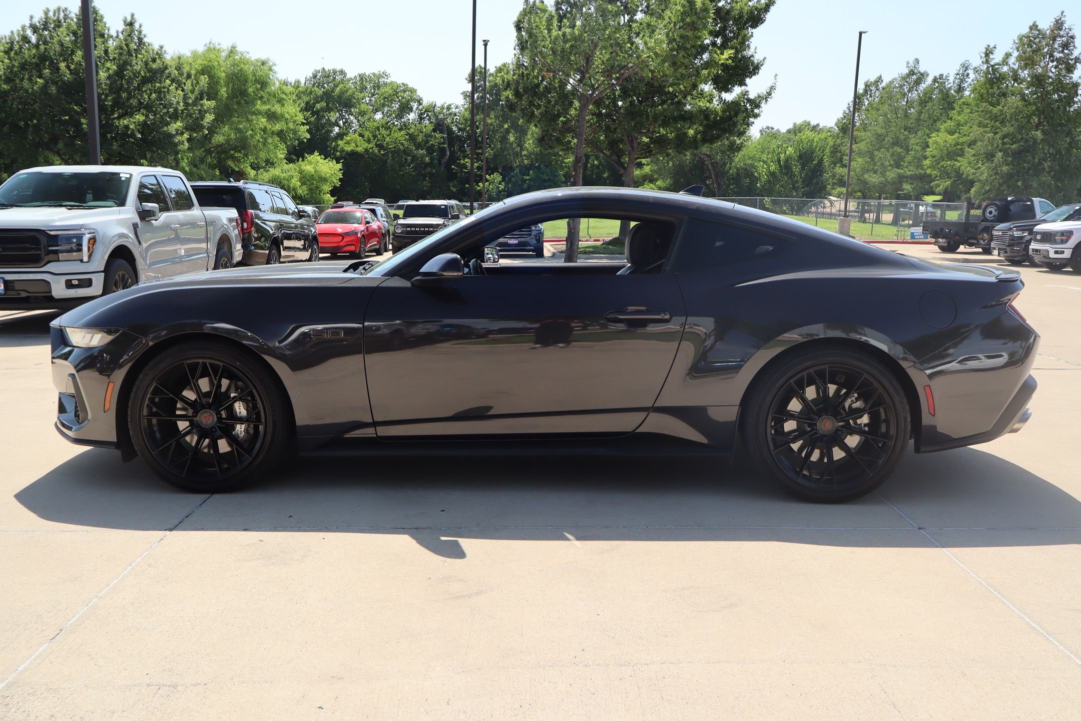 Used 2024 Gray Metallic Ford GT Premium image 7