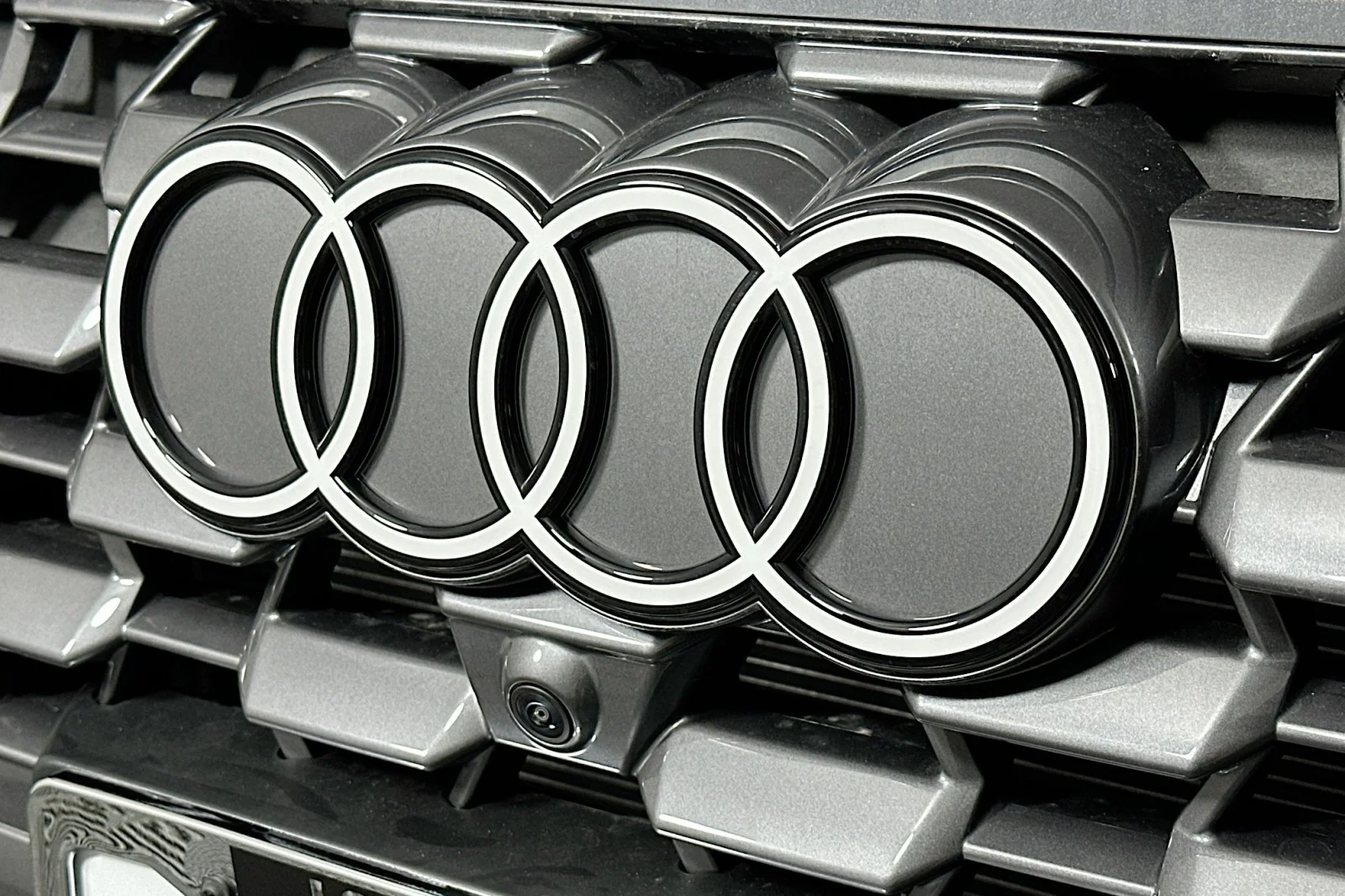 New 2026 Florett Silver Metallic Audi Premium image 14
