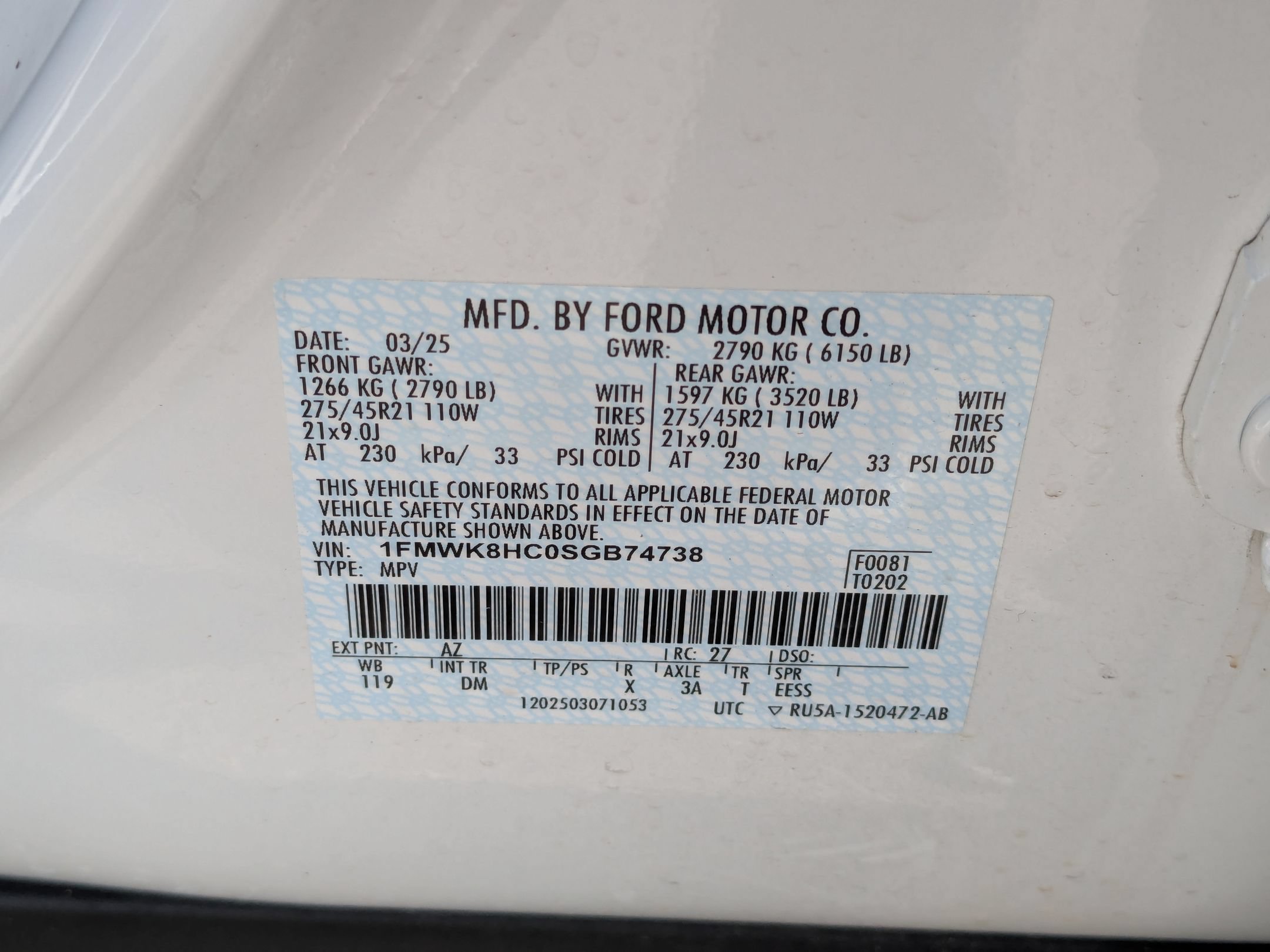 Used 2025 White Metallic Ford Platinum image 36