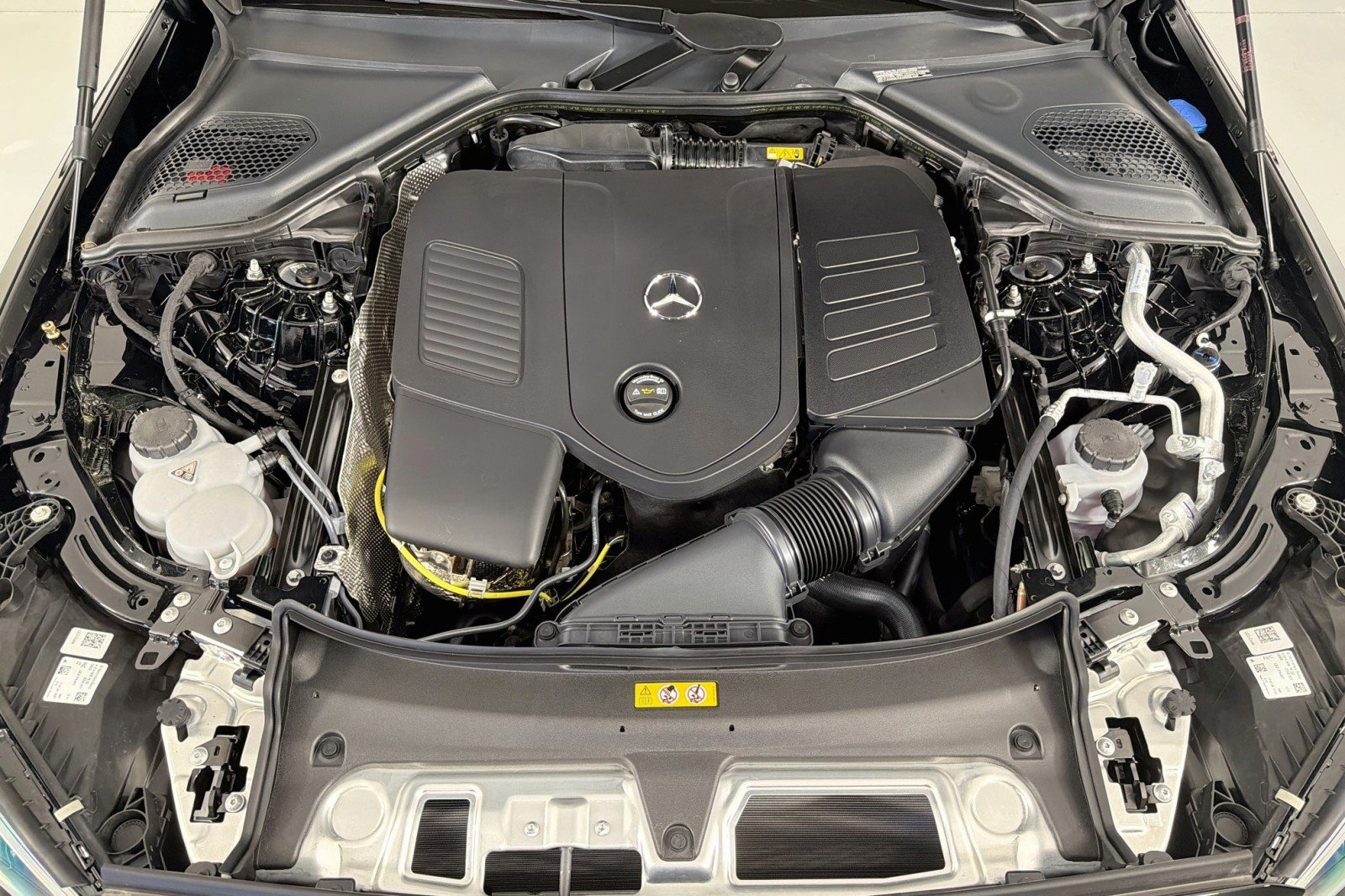 New 2027 Black Mercedes-Benz E 350 RWD Sedan image 10