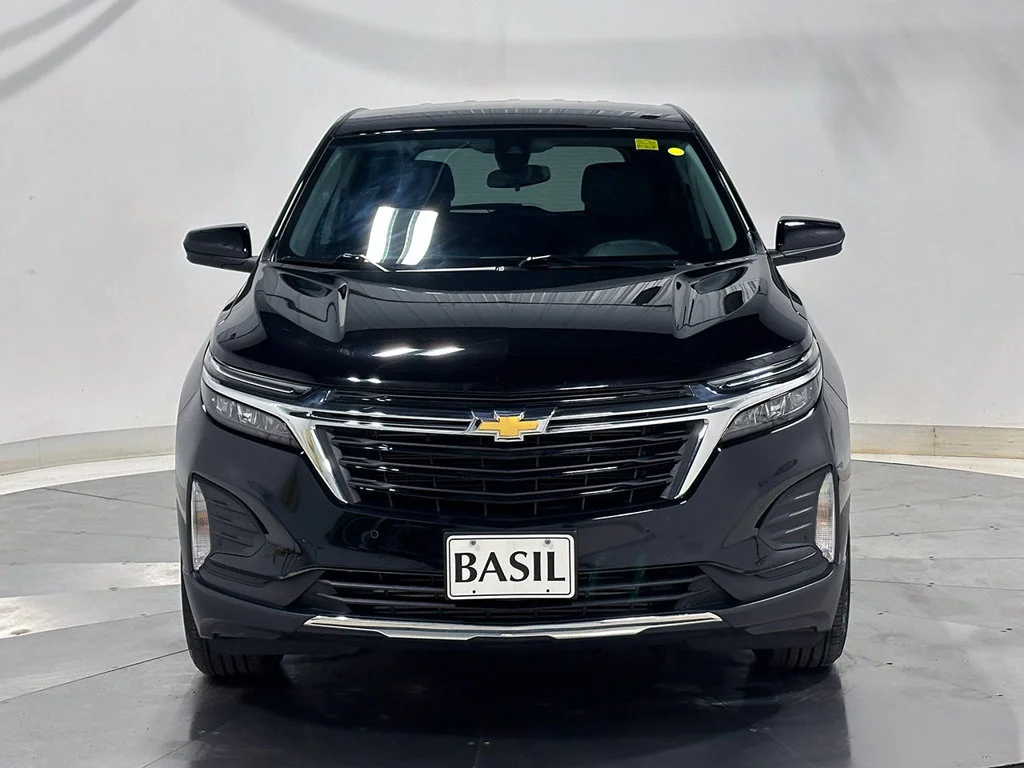 Used 2024 Mosaic Black Metallic Chevrolet LT image 9