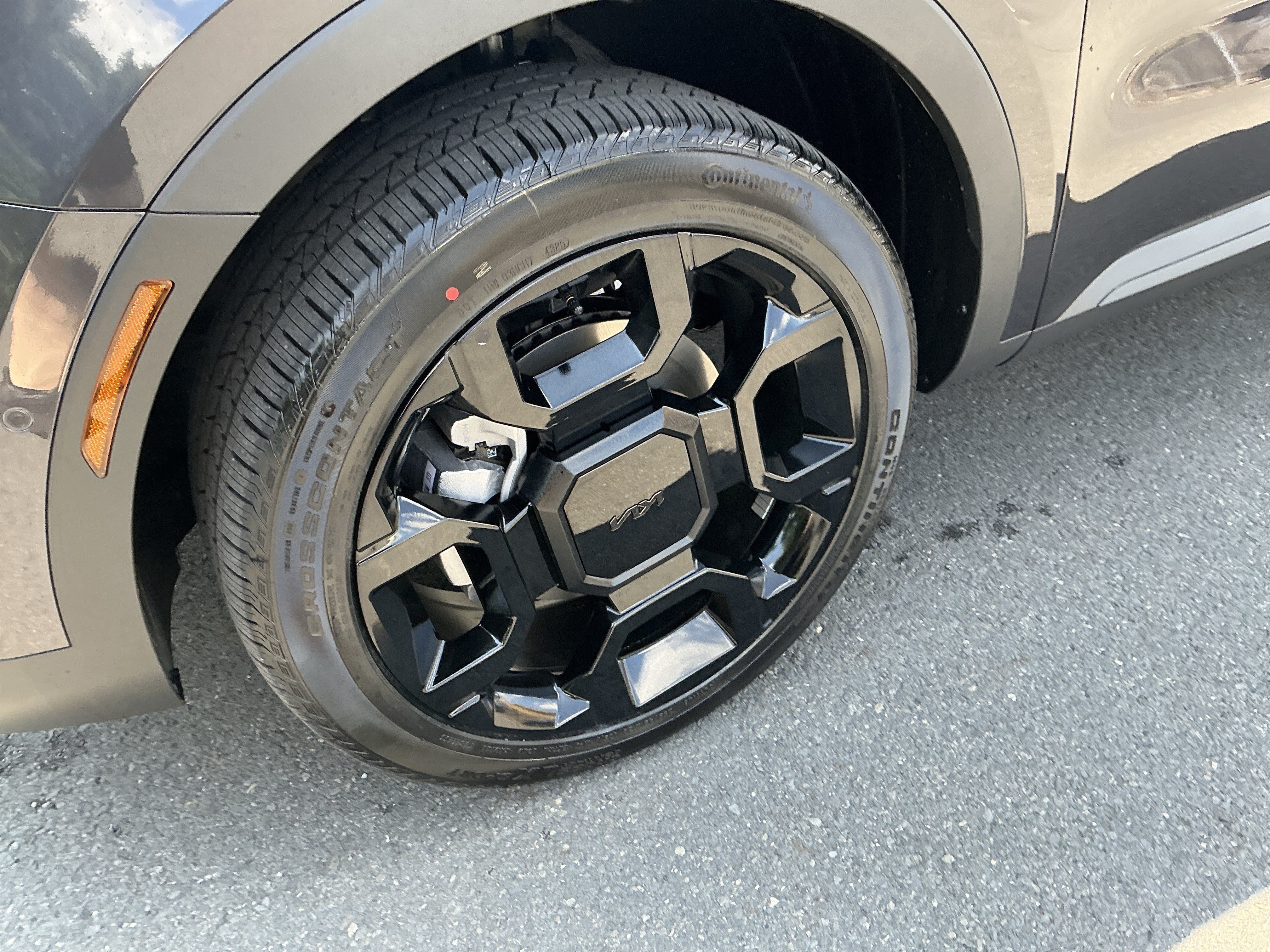 New 2026 Panthera Metal Kia X-Line SX Prestige AWD image 9