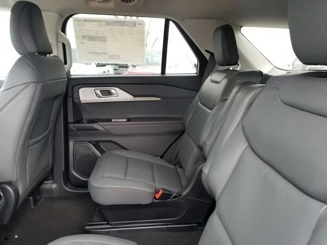New 2026 Space White Metallic Ford Active image 22