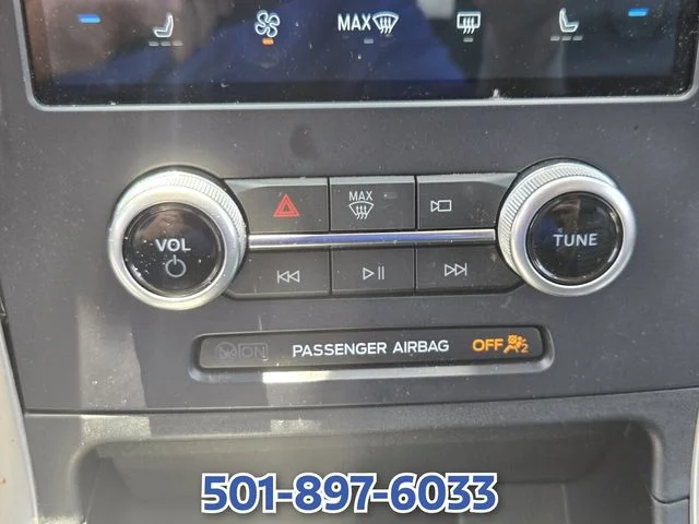 Used 2022 White Ford SEL image 24