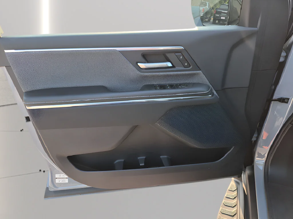 2026 GMC Sierra EV Elevation - Photo 17
