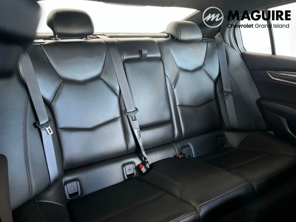 Used 2020 White Cadillac Sport image 32