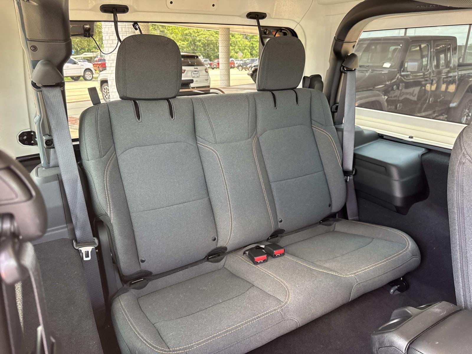 Used 2025 ANVIL CLEARCOAT Jeep Sport image 9