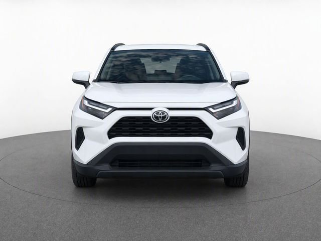 Used 2024 White Toyota XLE image 5