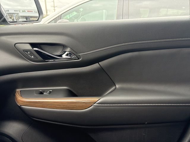 Used 2023 Black GMC SLE image 18