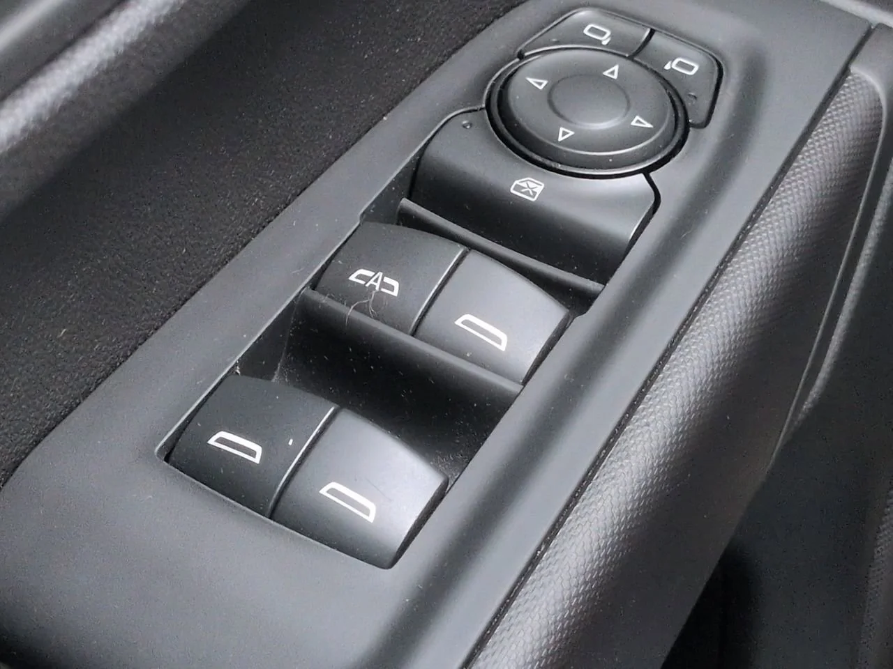 Used 2024 Ash Chevrolet Custom Trail Boss image 21