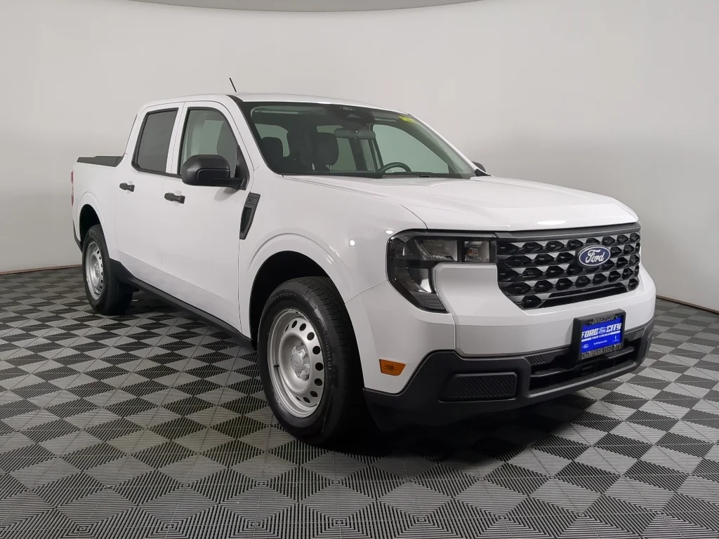 New 2026 Oxford White Ford XL image 2