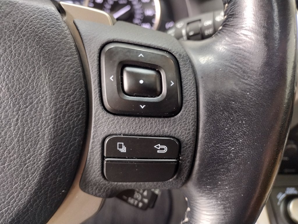 Used 2017 Silver Lexus 200t image 29