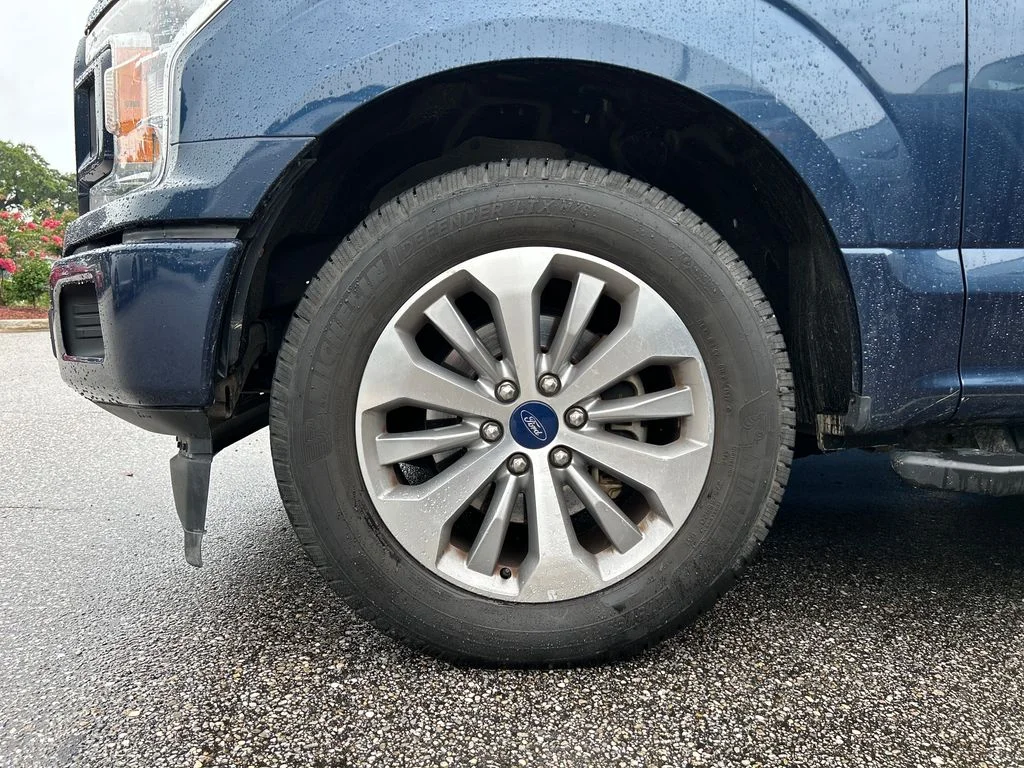 Certified Used 2018 Blue Ford XL image 7