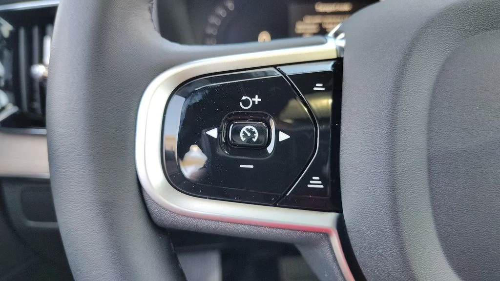 2026 Volvo XC90 Ultra - Photo 15