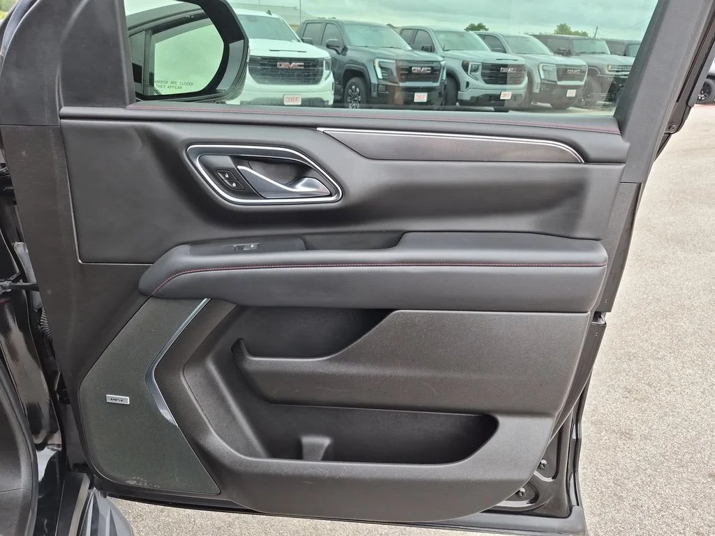 Used 2021 Black Chevrolet RST image 41