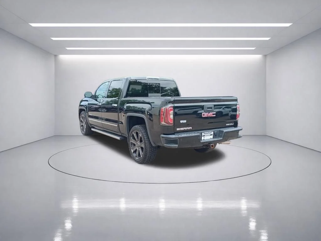 Used 2016 Onyx Black GMC Denali image 14