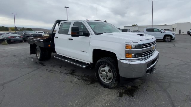 Used 2017 SUMMIT WHITE Chevrolet Work Truck image 2
