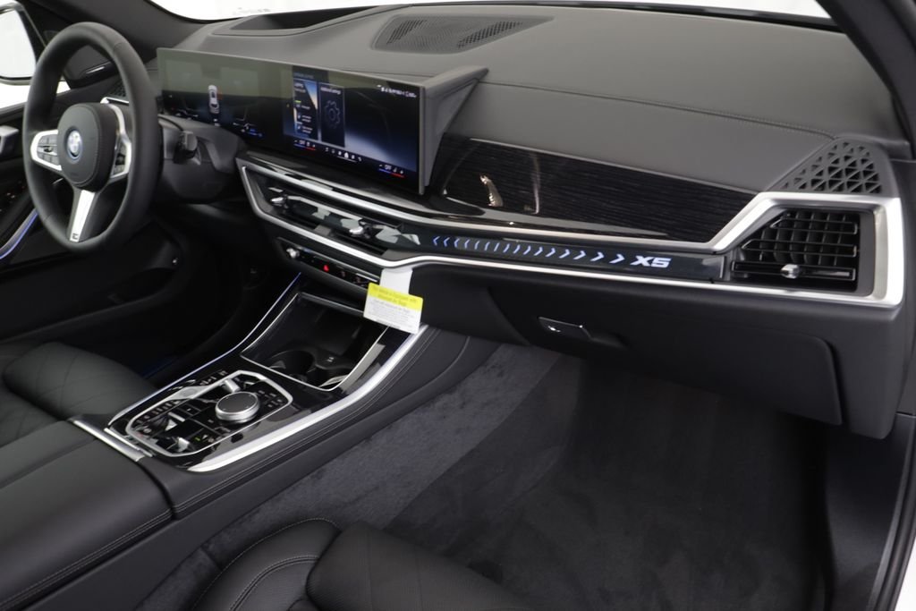 New 2026 Alpine White BMW xDrive50e image 21