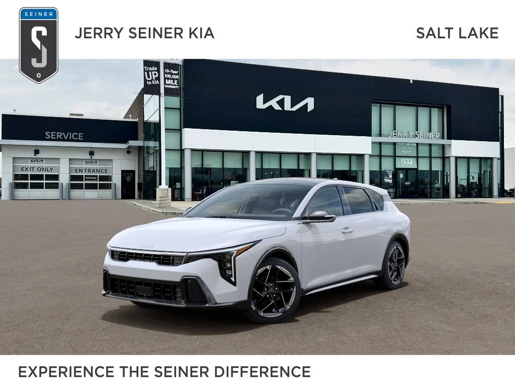 New 2026 Snow White Pearl Kia GT-Line image 1