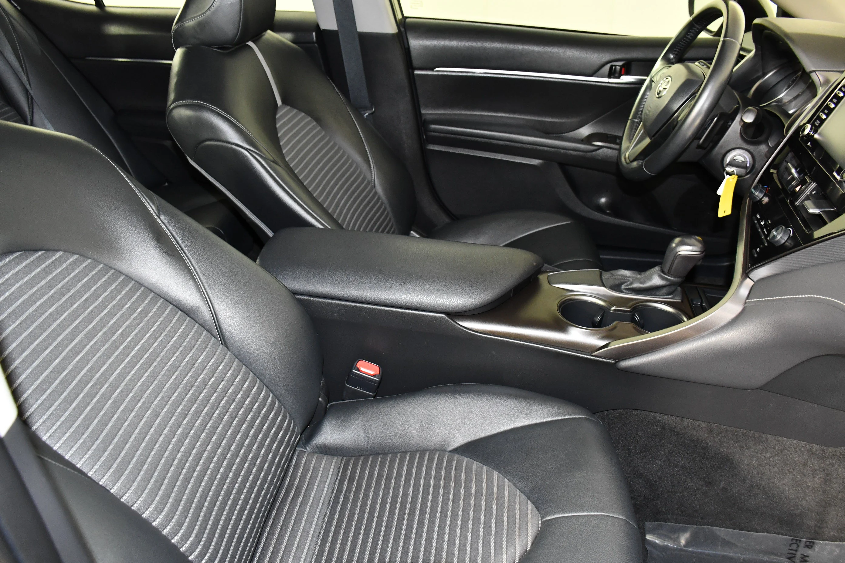 Used 2021 Predawn Gray Mica Toyota SE image 40