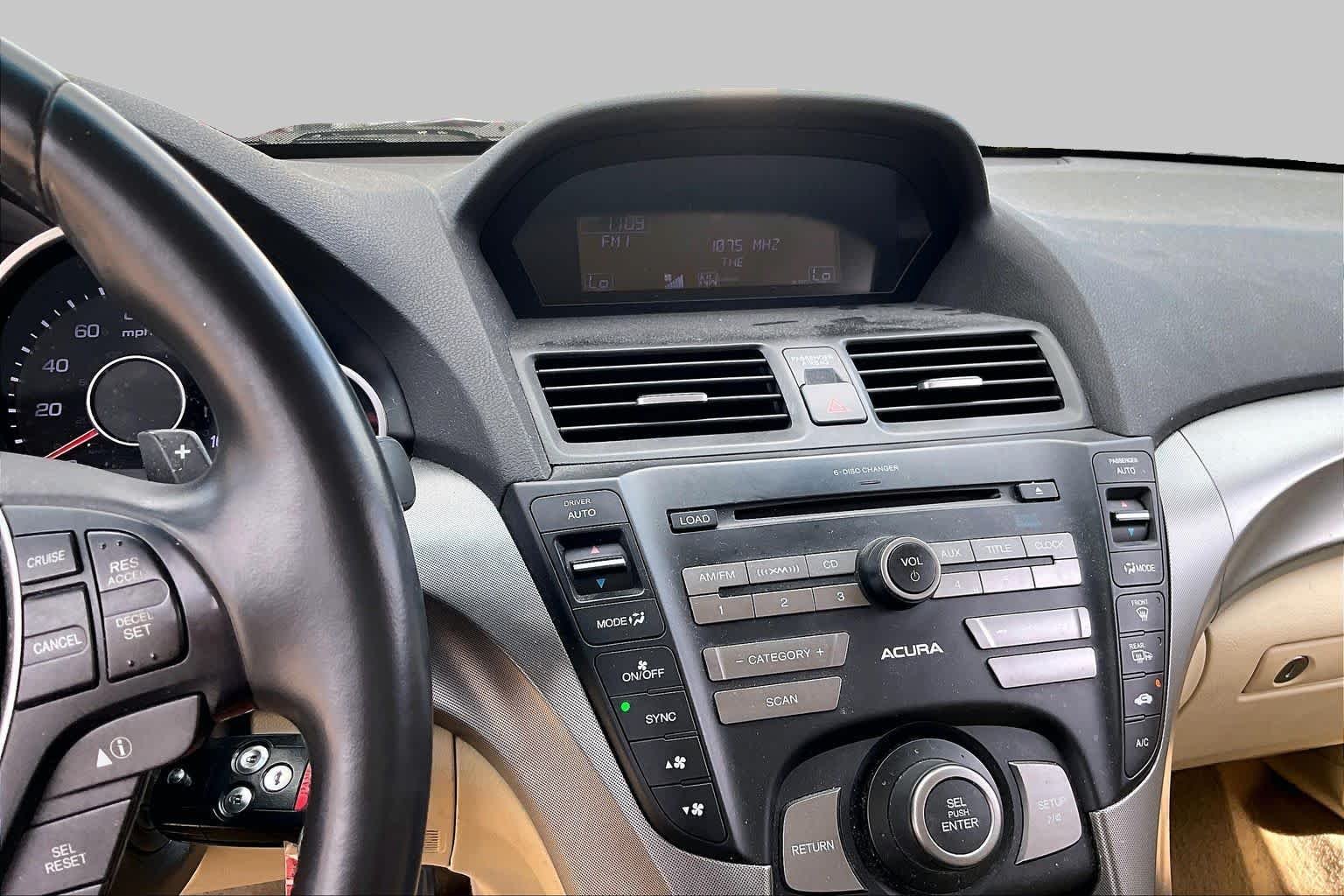 Used 2010 Crystal Black Pearl Acura  image 6