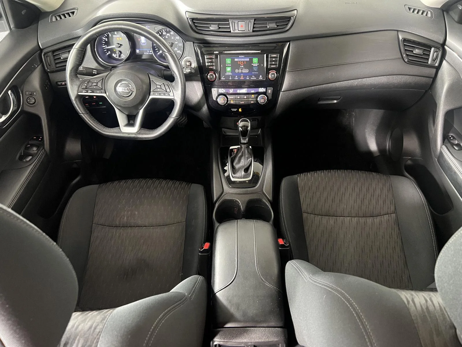 Used 2018 Scarlet Ember Nissan SV image 6