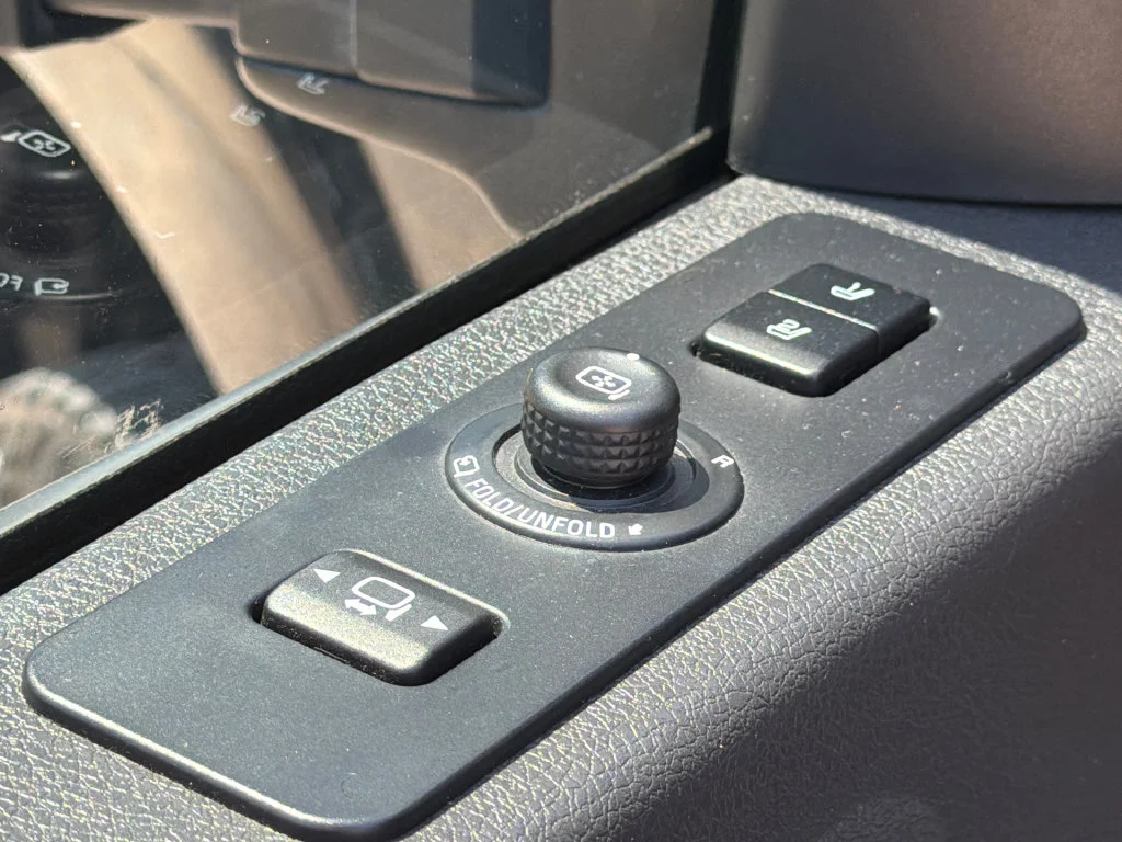 Used 2016 Black Ford Lariat image 22