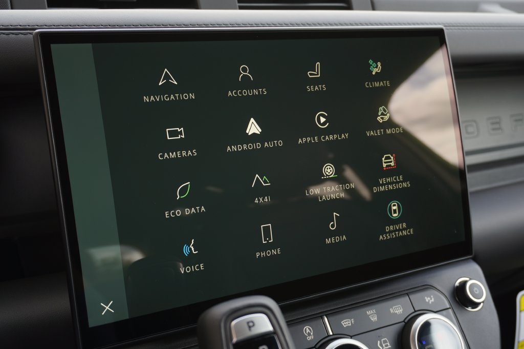 New 2026 Borasco Grey Land Rover X-Dynamic SE image 18