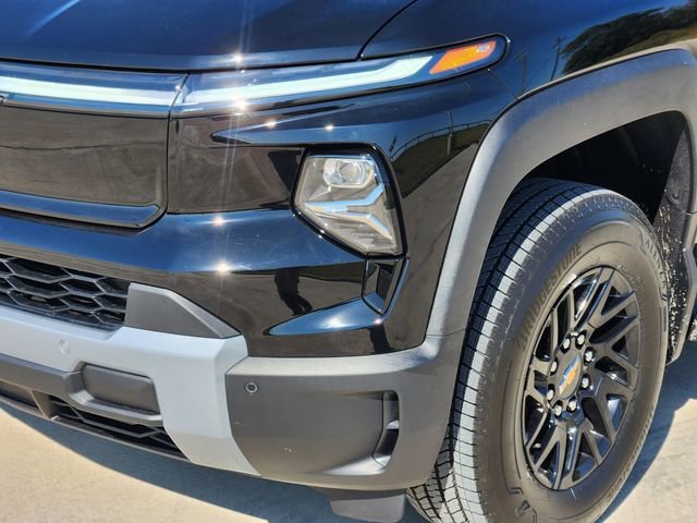 2026 Chevrolet Silverado EV LT - Photo 7