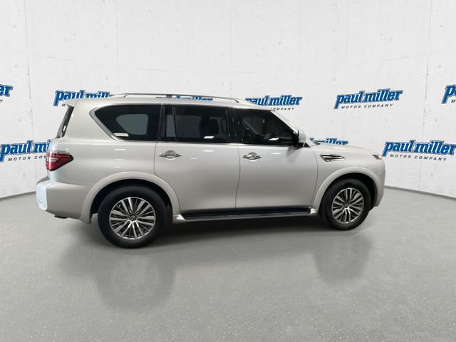 Used 2023 Silver Nissan SL image 12