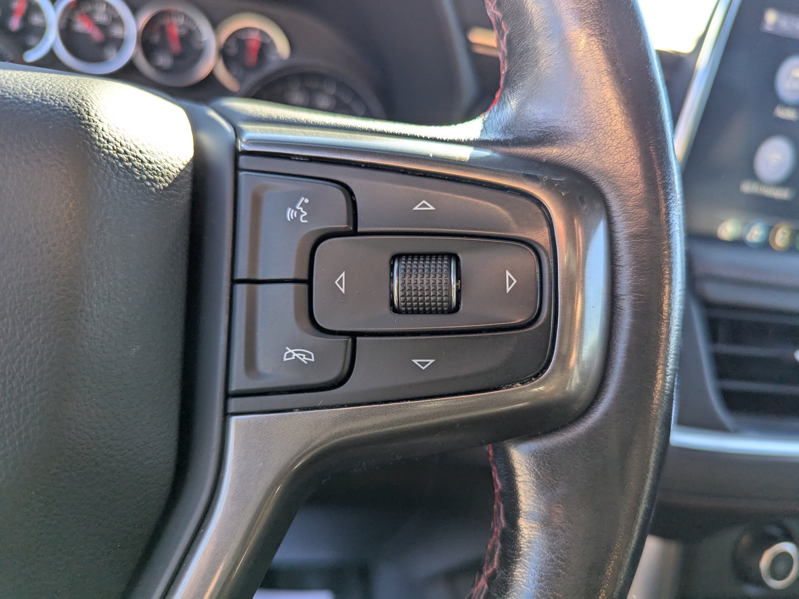 2021 Chevrolet Tahoe RST - Photo 17