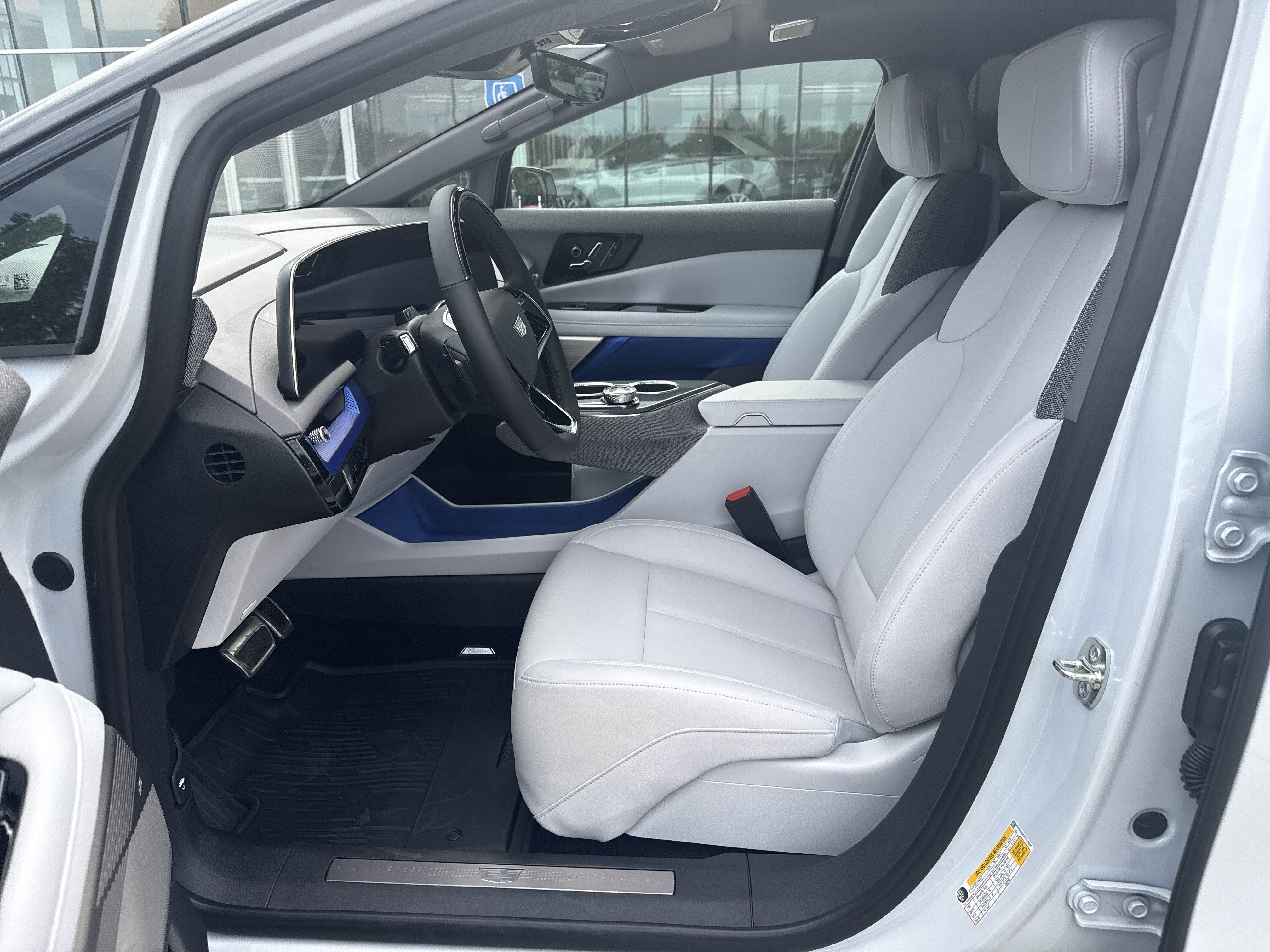 2026 Cadillac OPTIQ Sport - Photo 9