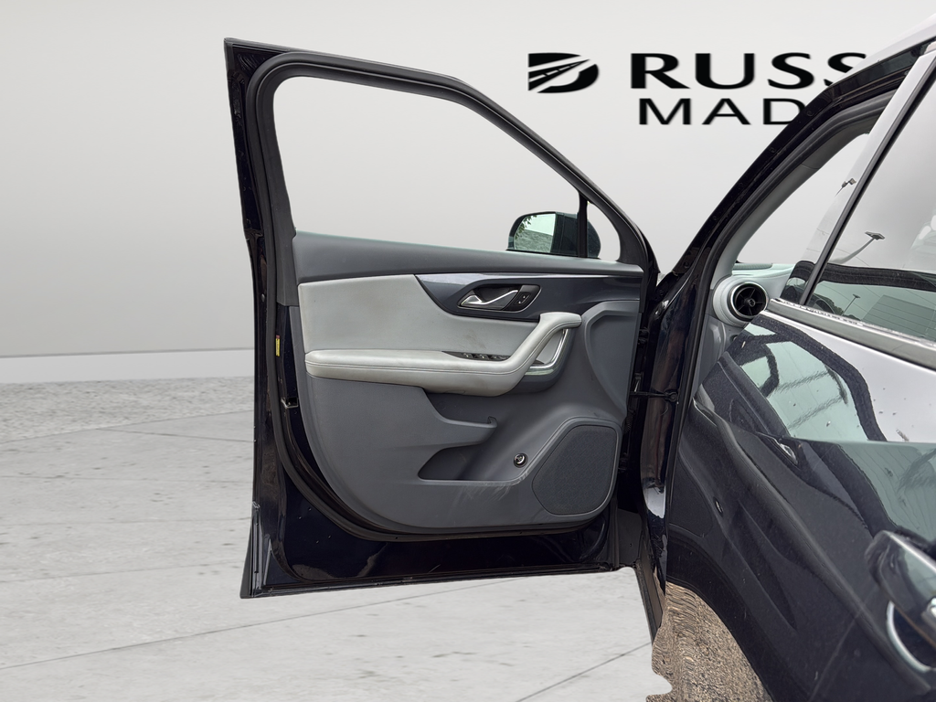 Used 2020 Blue Chevrolet LT image 26