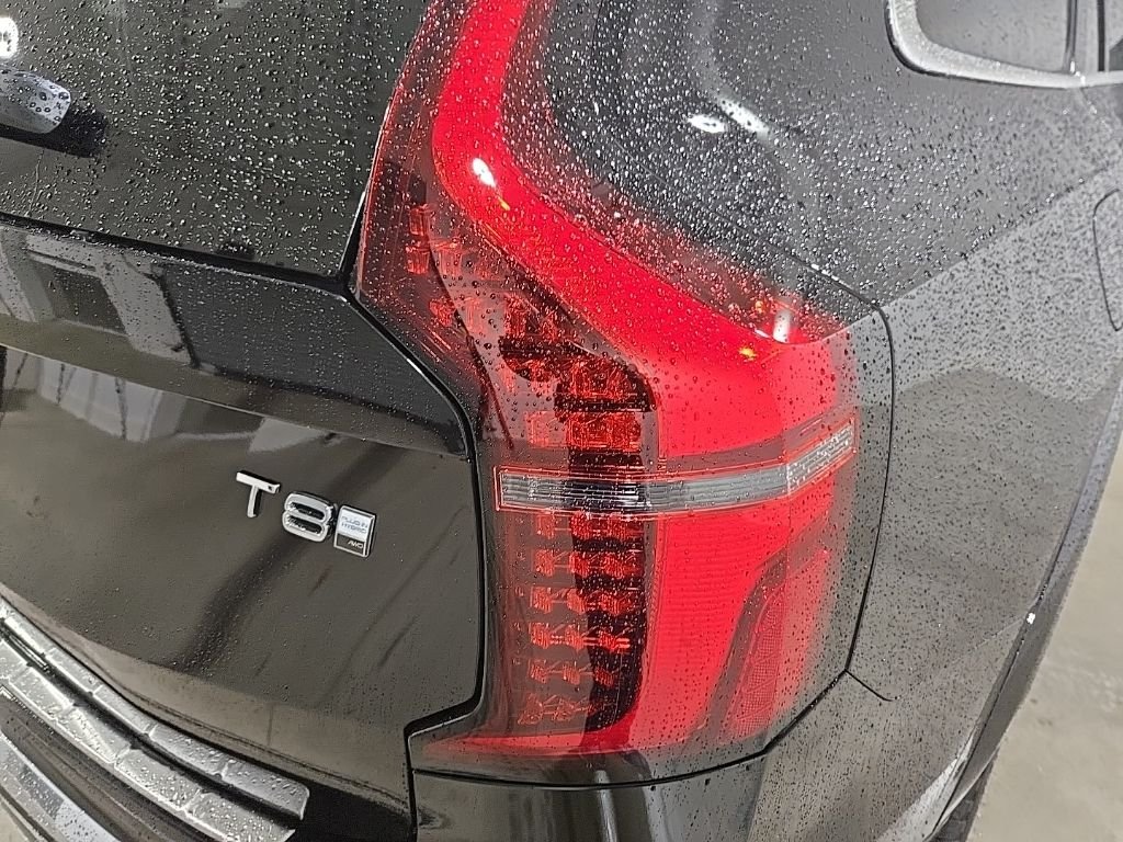 2026 Volvo XC90 Plus - Photo 9