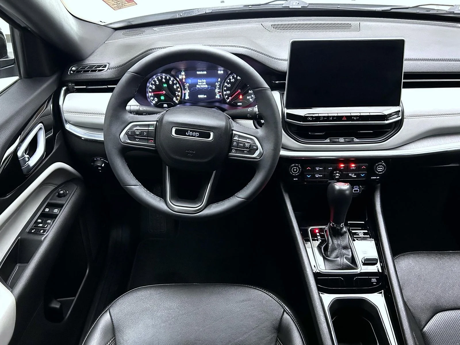 Used 2023 White Jeep Limited image 14