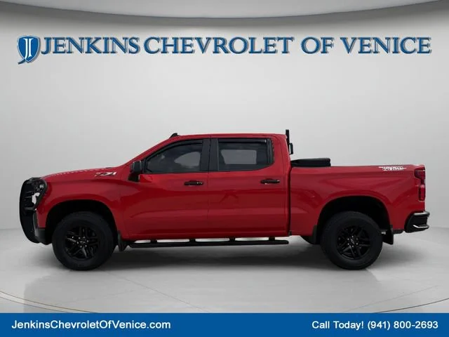 Used 2021 RED HOT Chevrolet LT Trail Boss image 9
