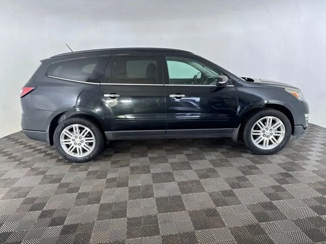 Used 2015 Black Chevrolet LT image 6