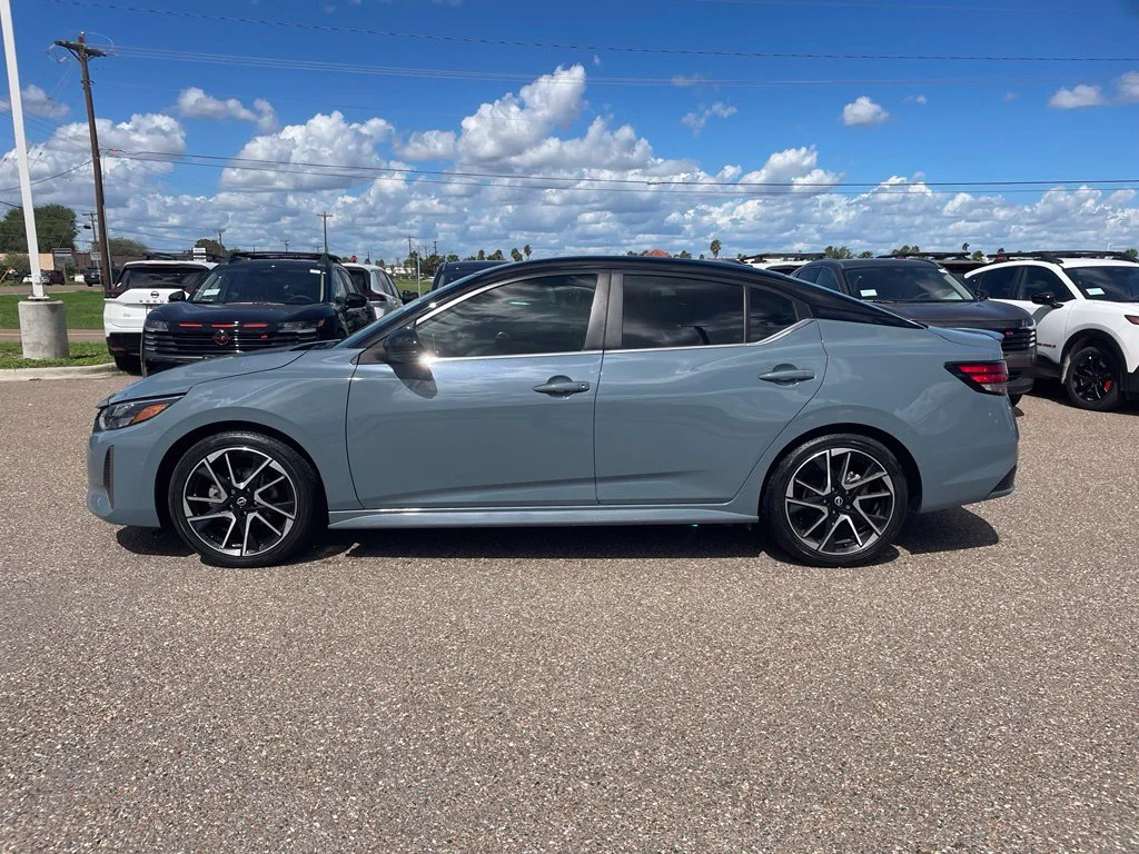 Certified Used 2024 Gray Nissan SR image 4