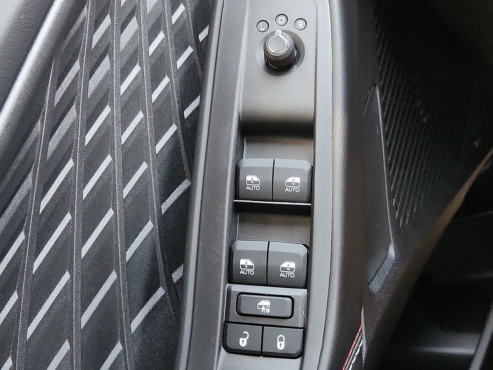 New 2026 PXJ Diamond Bla Dodge R/T 4-DOOR AWD image 17