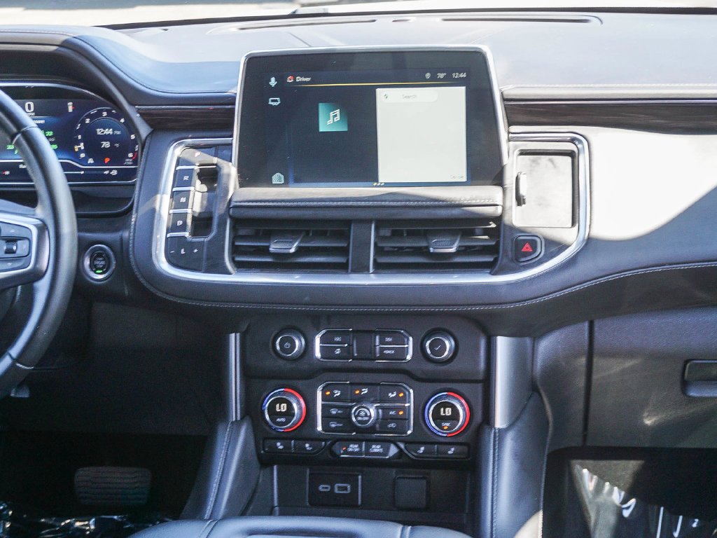 Used 2023 White Chevrolet LT image 15