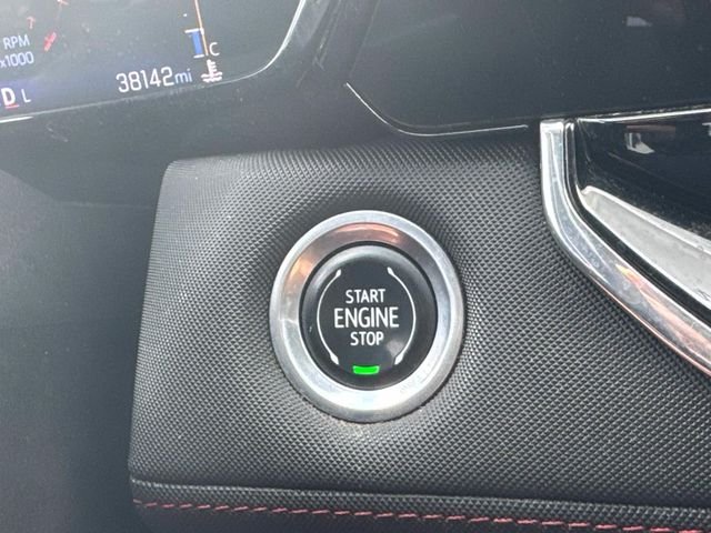 Used 2023 Black Chevrolet Z71 image 34