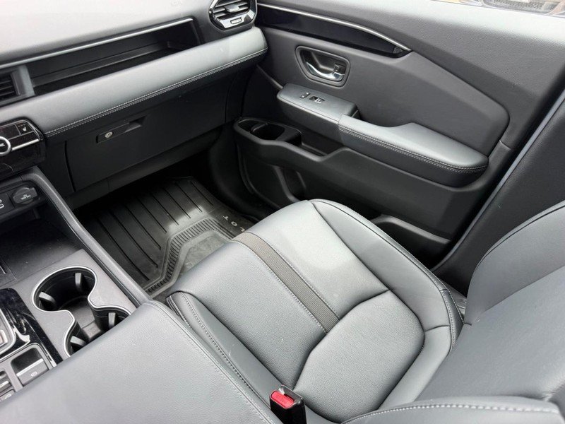 Certified Used 2025 Modern Steel Metallic Honda AWD EX-L image 19