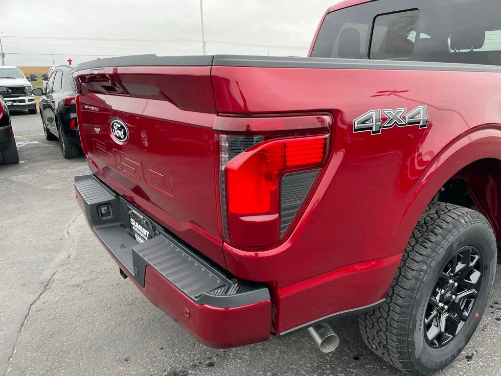 New 2026 Ruby Red Metallic Tinted Clearcoat Ford XLT image 33