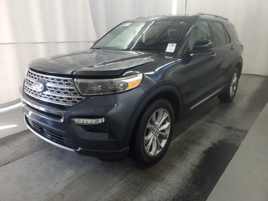2023 Ford Explorer Limited 4WD's photo