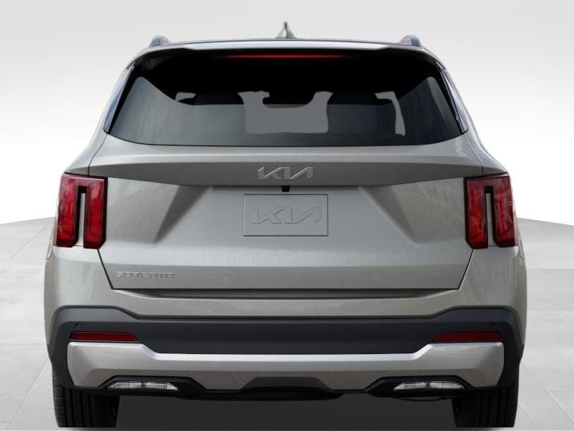 Used 2026 White Kia S image 15