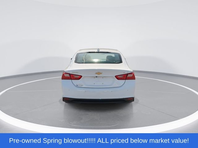 Used 2025 White Chevrolet LT image 7