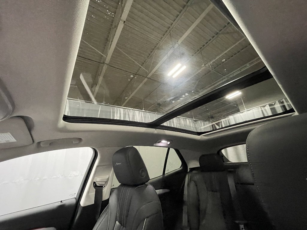 New 2026 Ebony Twilight Metallic Buick Avenir image 29
