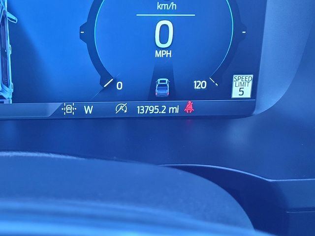 Used 2024  Ford XLT image 22