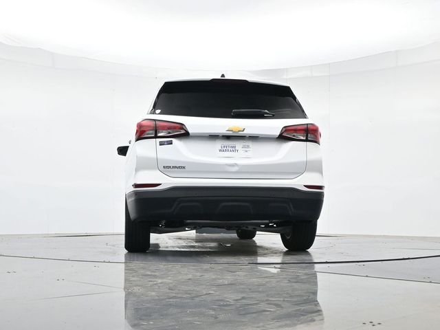 Used 2024 White Chevrolet LS image 37