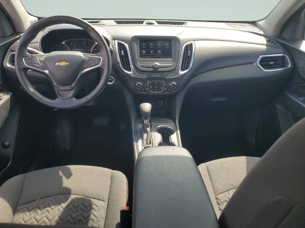 Used 2024 White Chevrolet LT image 11